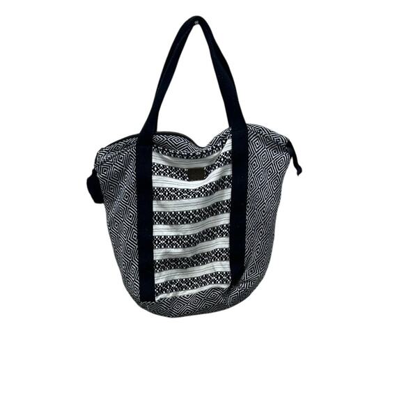 Rip Curl Black  Zip Up Tote Bag - Picture 1 of 7